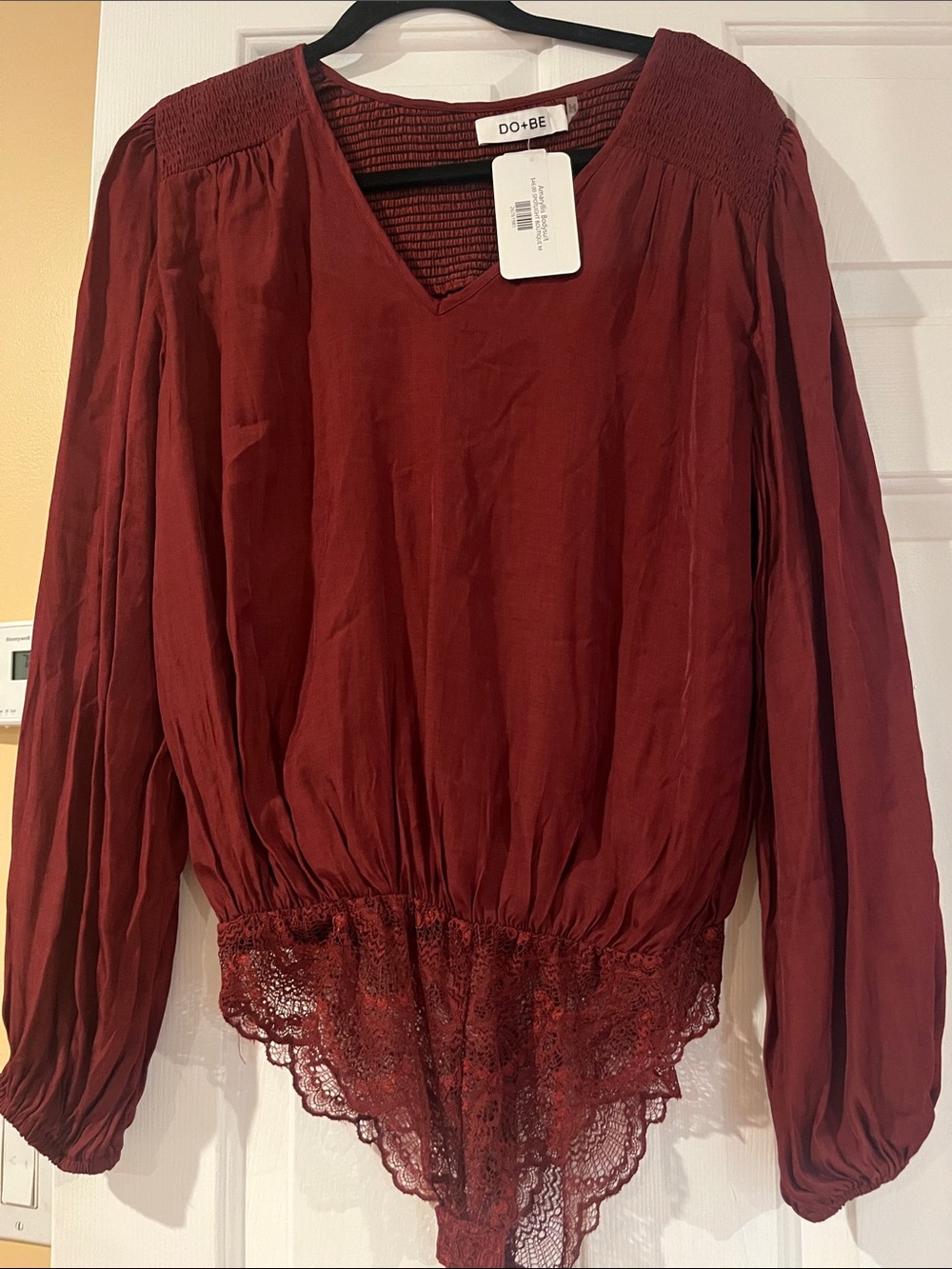 DO+BE Burgundy Lace-Hem V-Neck Long Sleeve Blouse